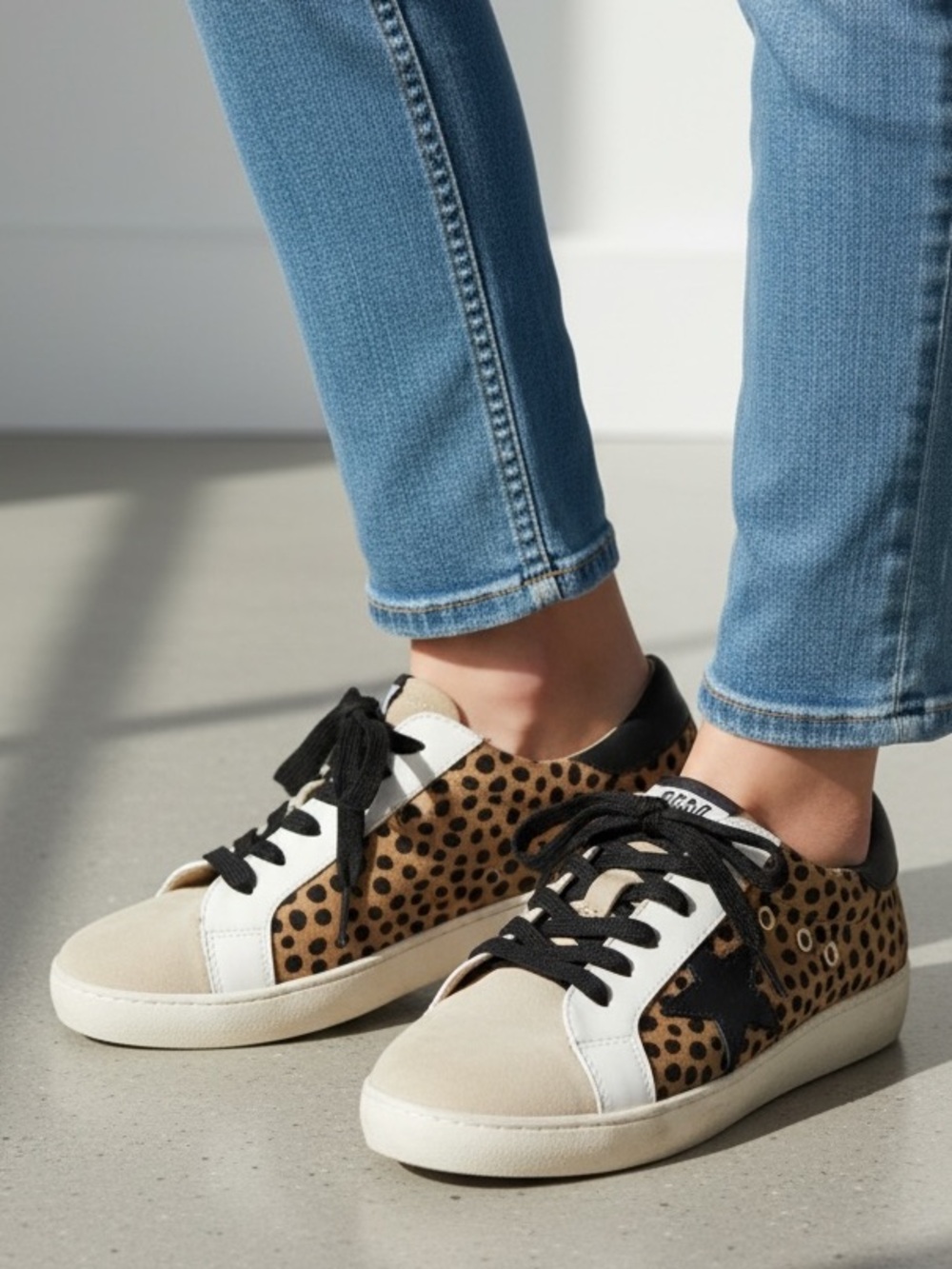 Women's Boutique CCOCCI Marcie Cheetah Star Lace Up Platform Sneakers